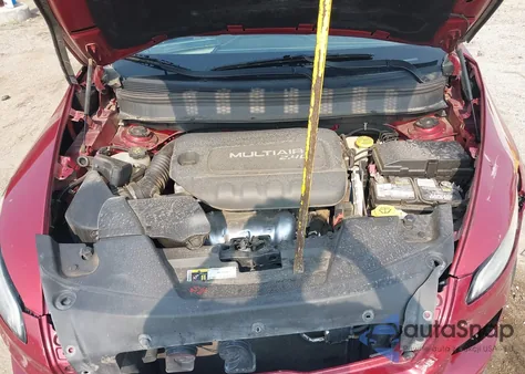 2015 Jeep Cherokee Sport из США, поврежденный, VIN 1C4PJLABXFW620485